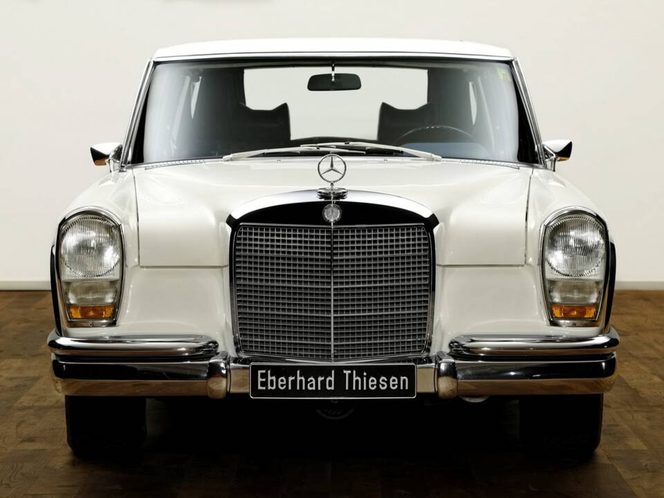 Bild 6/24 von Mercedes-Benz 600 (1971)