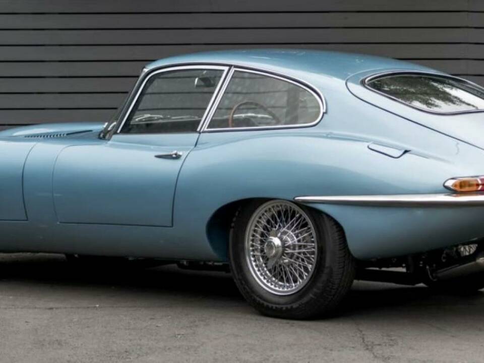 Image 2/50 de Jaguar E-Type 3.8 Flat Floor (1961)