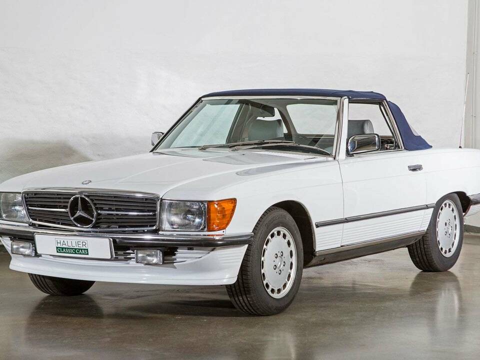 Image 17/27 de Mercedes-Benz 300 SL (1986)