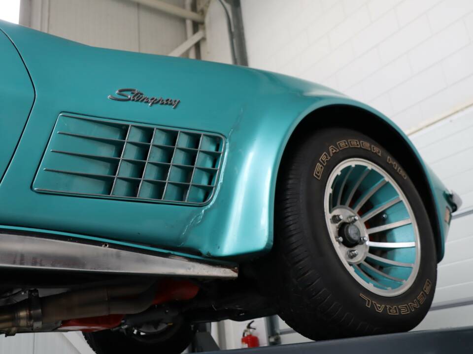 Image 35/50 of Chevrolet Corvette Stingray (1972)
