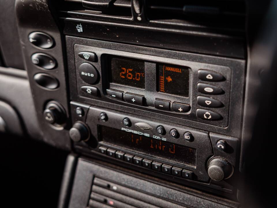 Bild 28/50 von Porsche 911 GT2 (2002)