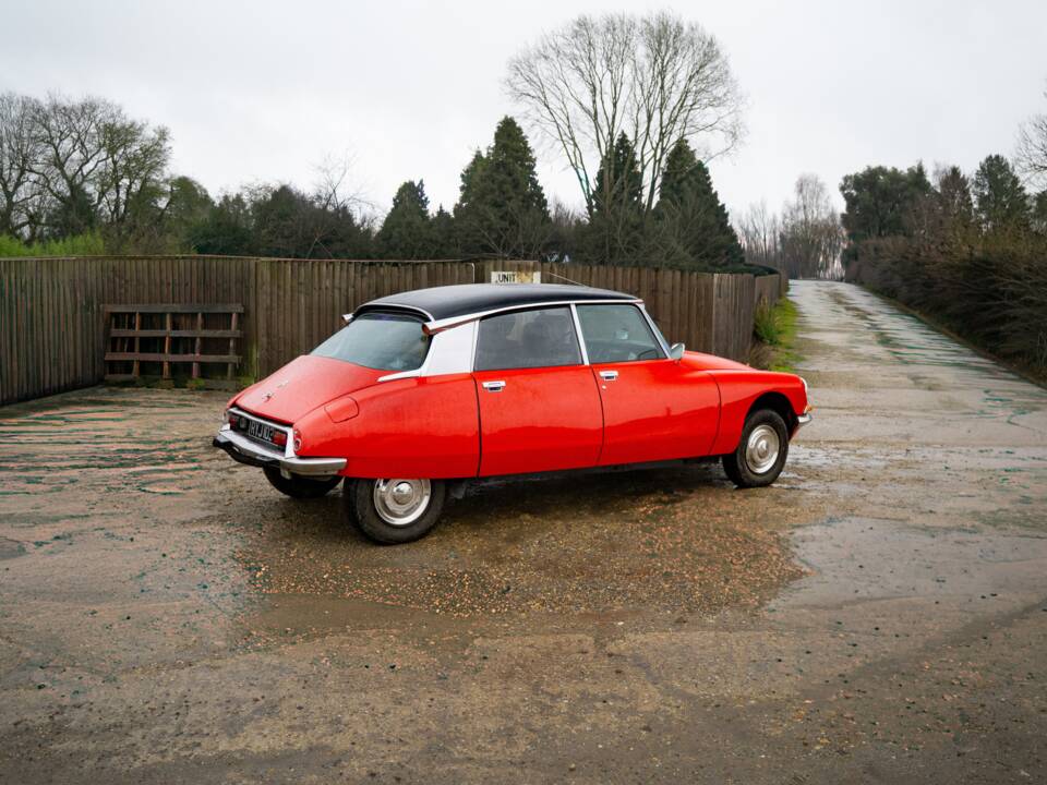 Image 20/24 de Citroën DS 20 A (1973)