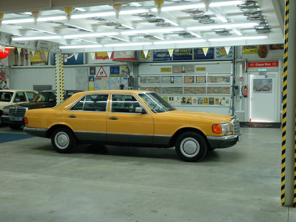Bild 13/50 von Mercedes-Benz 280 SE (1981)