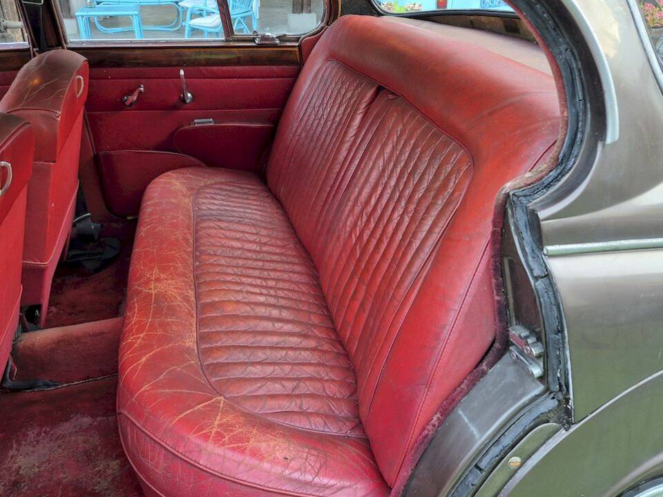 Bild 61/76 von Jaguar Mk II 2.4 (1963)