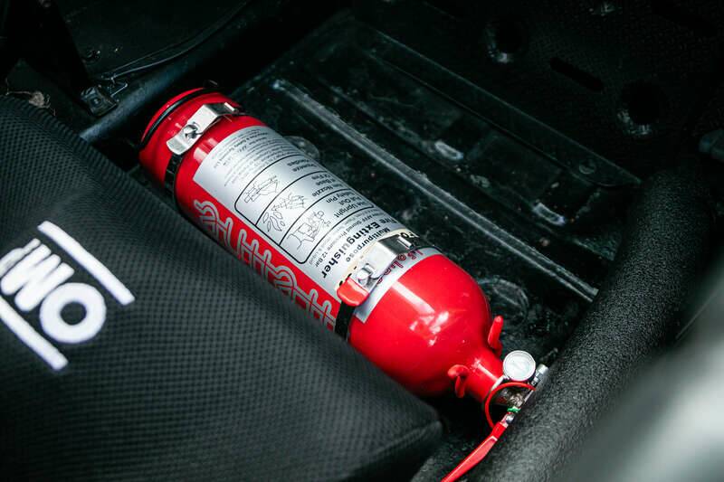 Image 31/50 de Porsche 911 RSR 3.0 (1975)