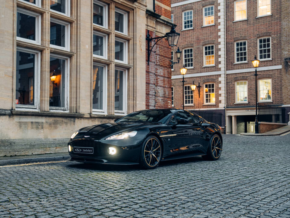 Bild 27/43 von Aston Martin Vanquish Zagato (2017)