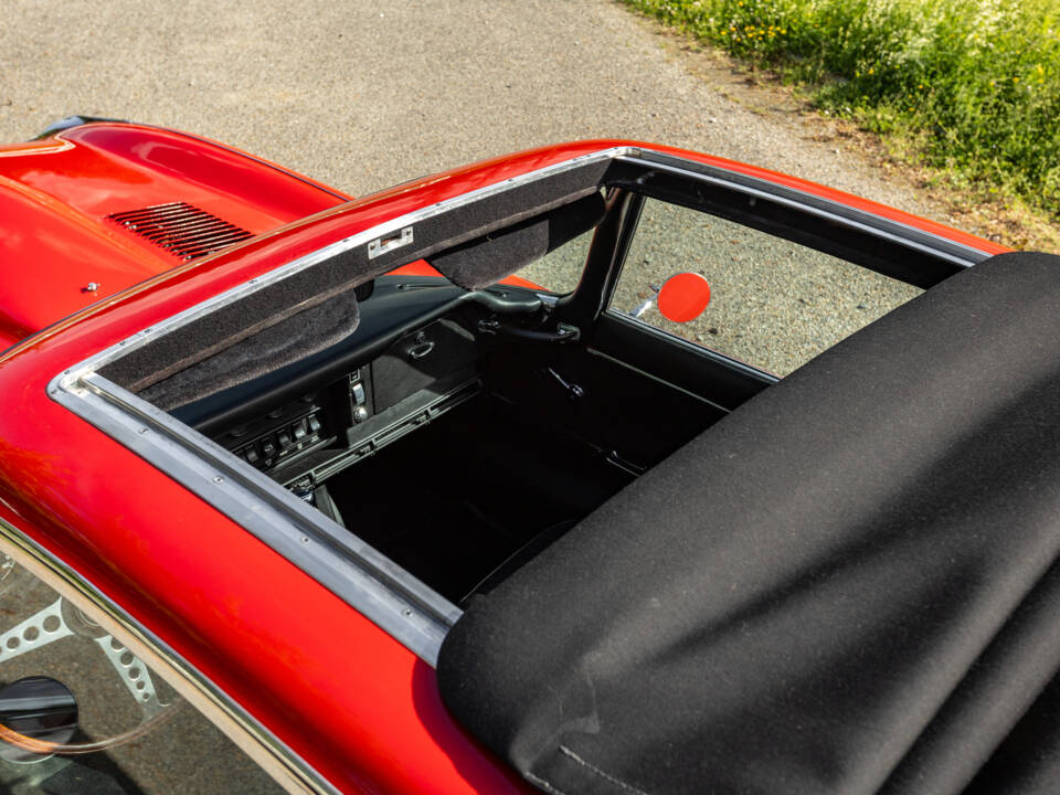 Image 12/20 of Jaguar E-Type (2+2) (1969)