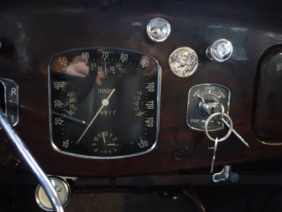 Afbeelding 19/30 van Citroën Traction Avant 7 C (1935)