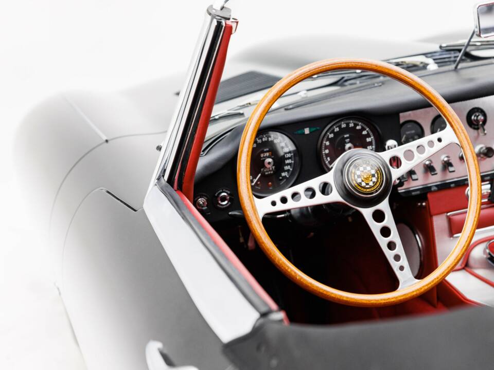 Afbeelding 49/50 van Jaguar E-Type 3.8 (1961)