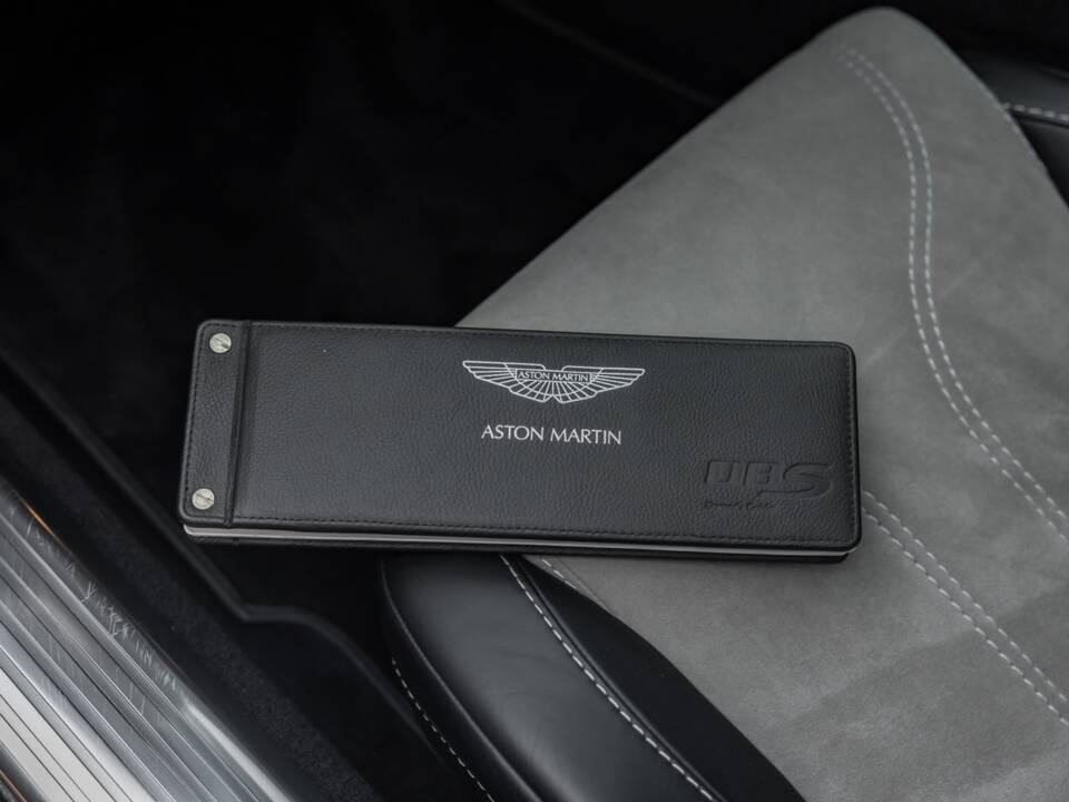 Bild 54/56 von Aston Martin DBS (2010)