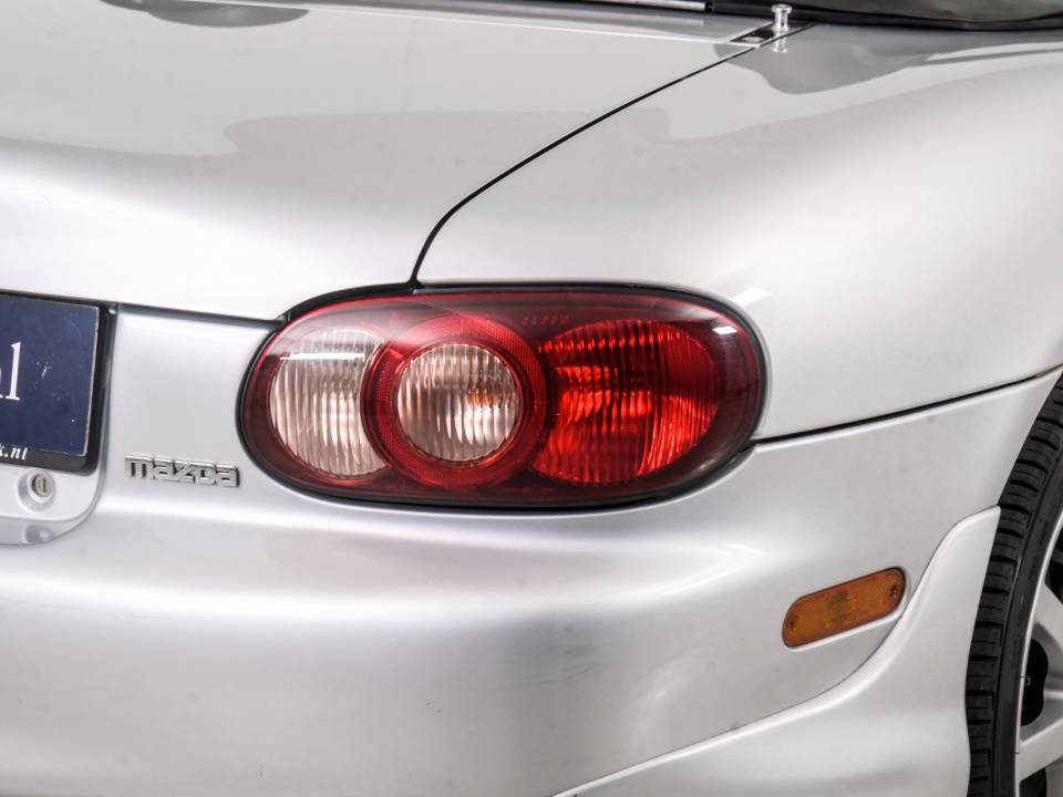 Image 31/50 of Mazda MX-5 1.6 (2003)