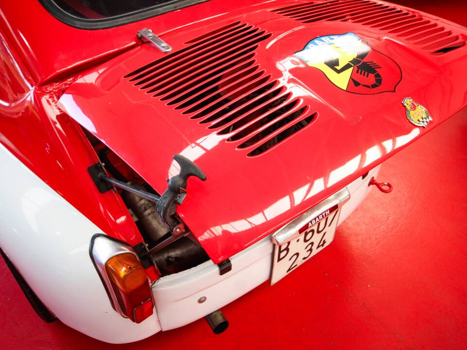 Bild 10/22 von SEAT 600 D (1968)