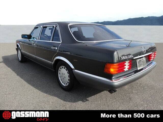 Afbeelding 7/15 van Mercedes-Benz 560 SEL (1990)