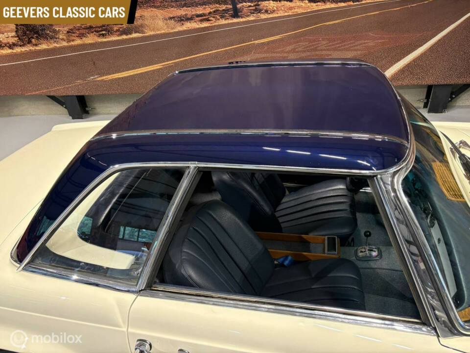 Immagine 42/50 di Mercedes-Benz 230 SL (1965)
