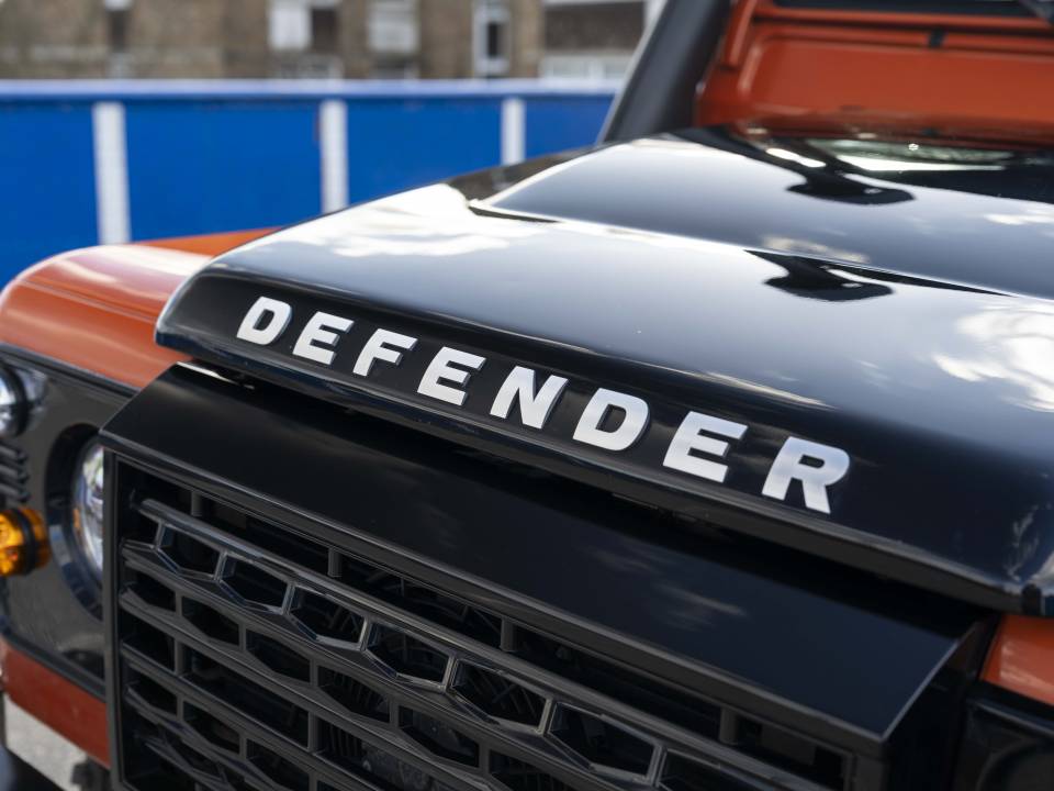 Bild 9/38 von Land Rover Defender 110 (2016)