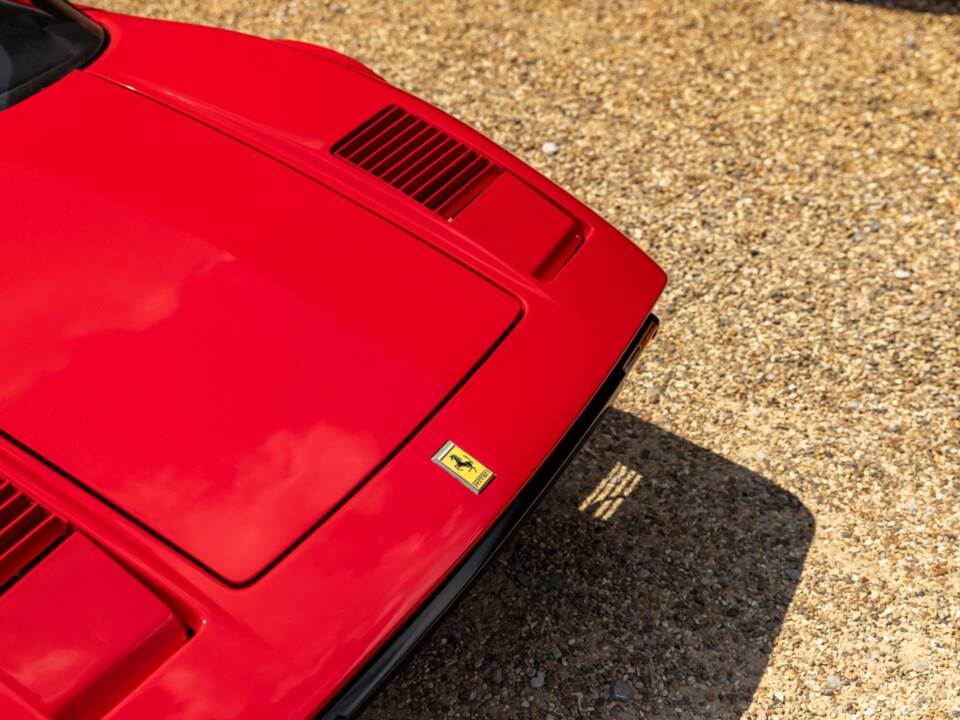 Afbeelding 44/44 van Ferrari 308 GTB Quattrovalvole (1984)