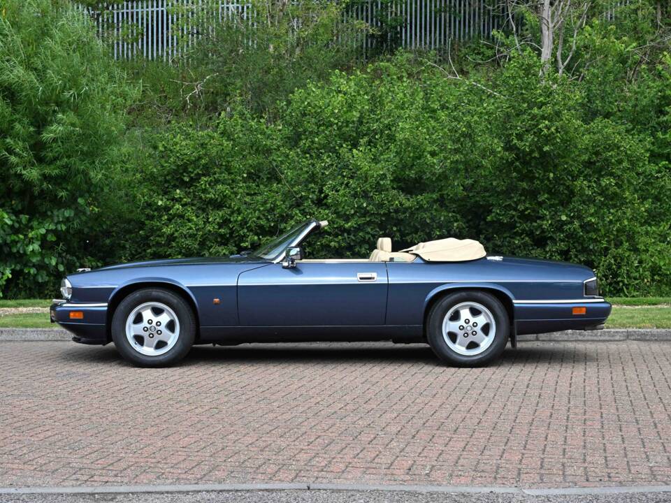 Bild 2/50 von Jaguar XJS 5.3 V12 (1994)