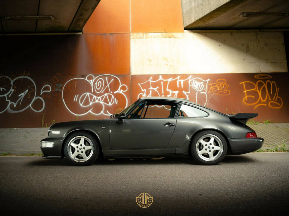 Image 4/49 of Porsche 911 Carrera 2 (1994)