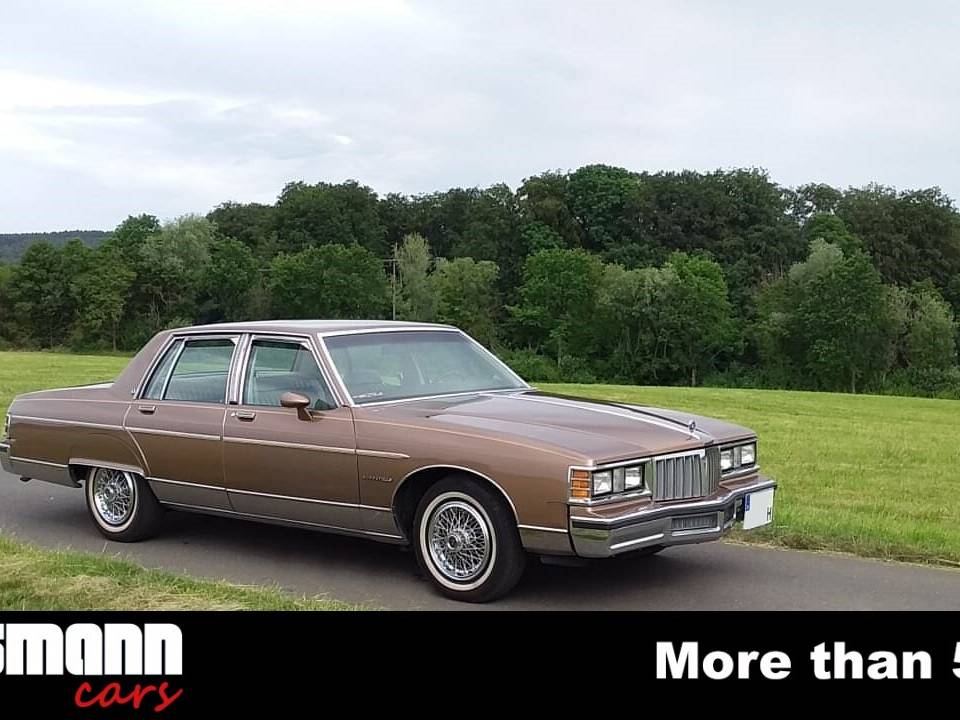 Bild 3/15 von Pontiac Bonneville (1981)