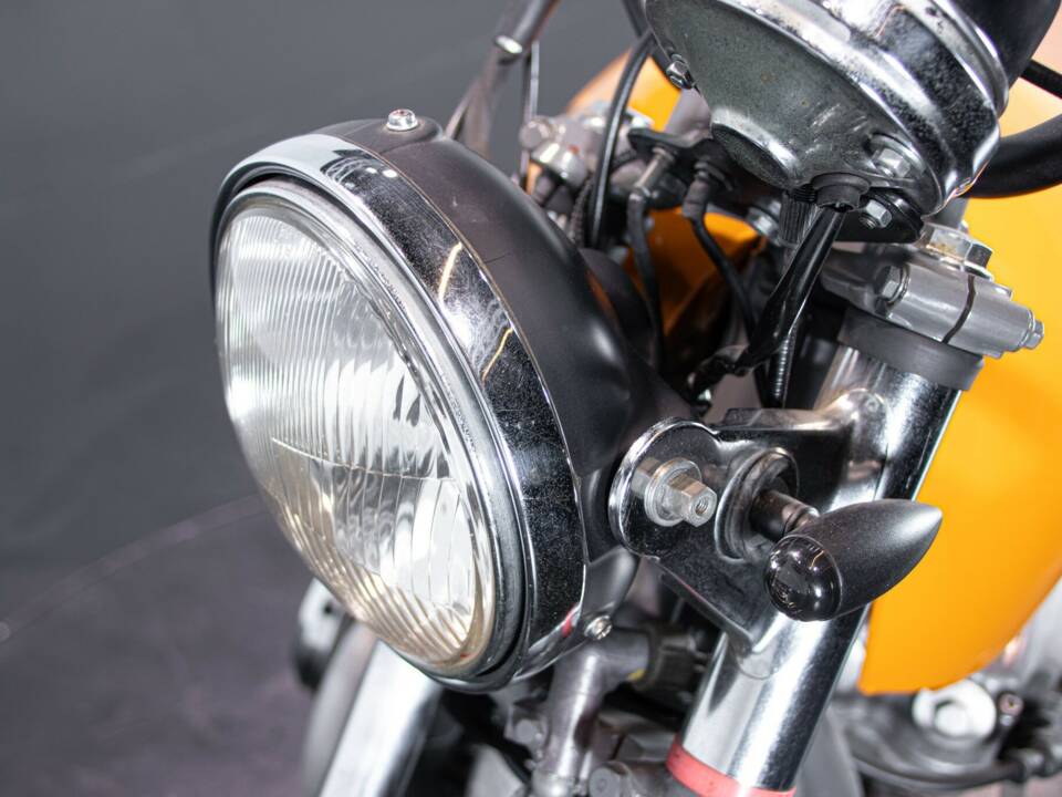 Image 46/50 of Honda CB 750 Custom (1974)