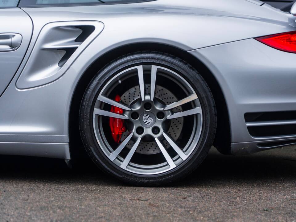 Bild 6/60 von Porsche 911 Turbo (2011)