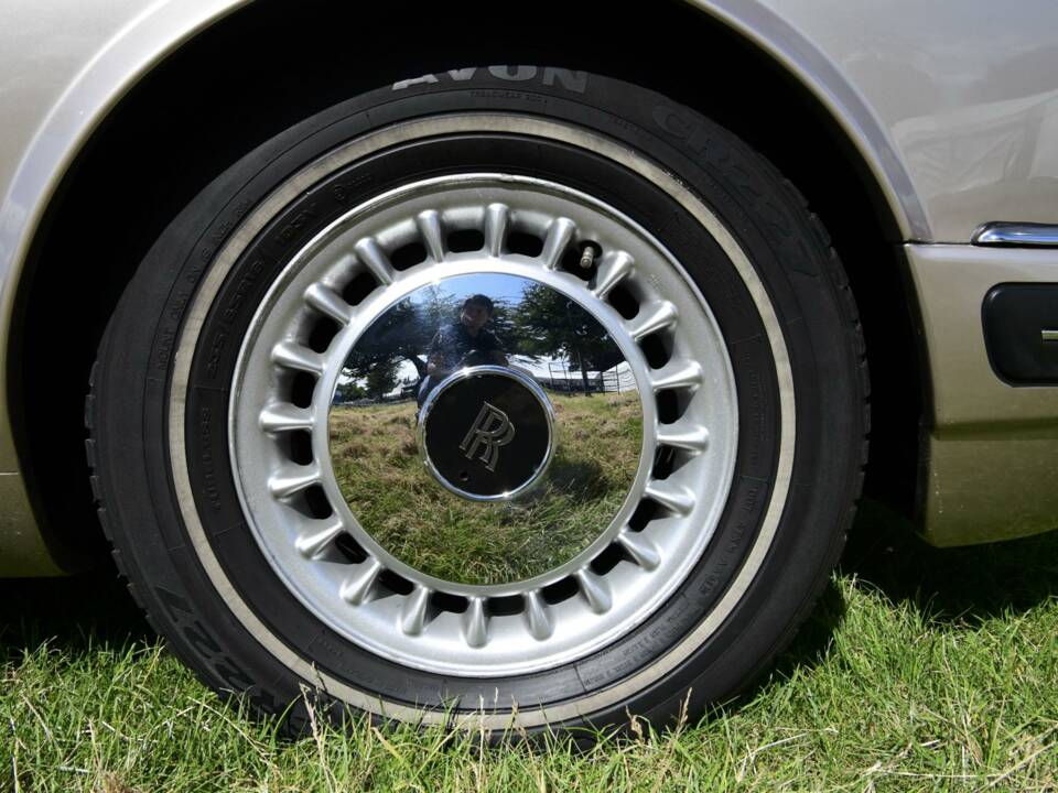 Image 43/50 of Rolls-Royce New Silver Dawn (1997)