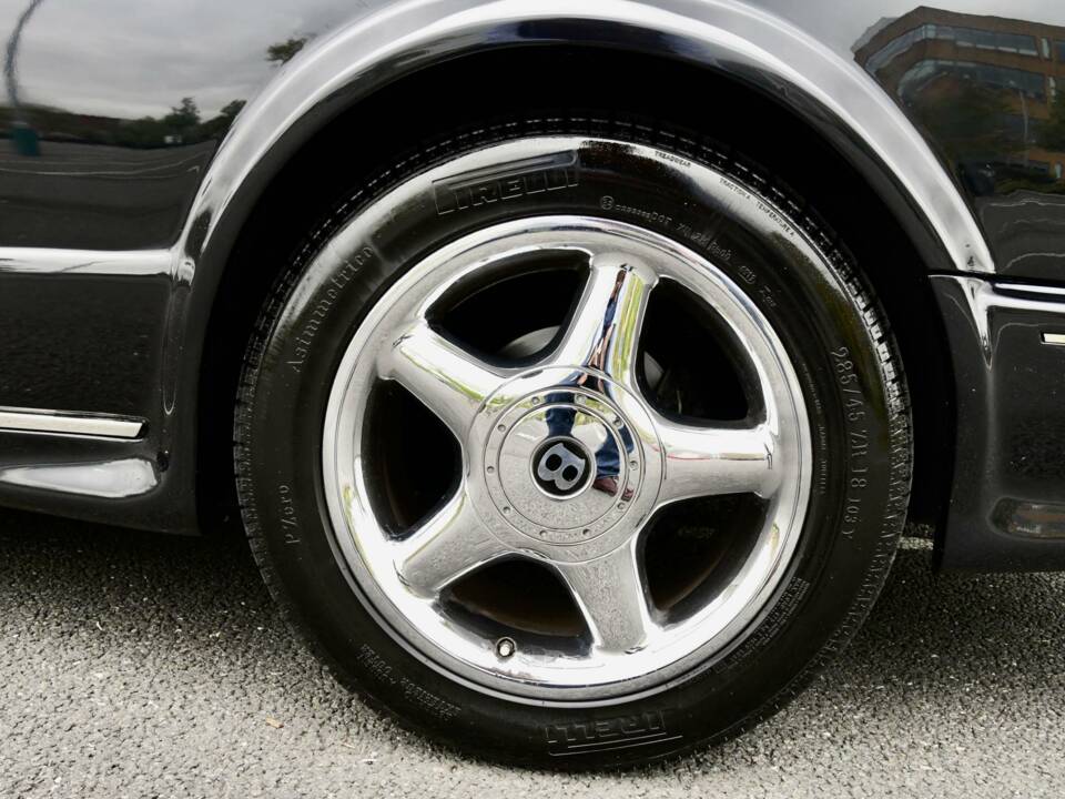Immagine 44/50 di Bentley Continental T (2003)