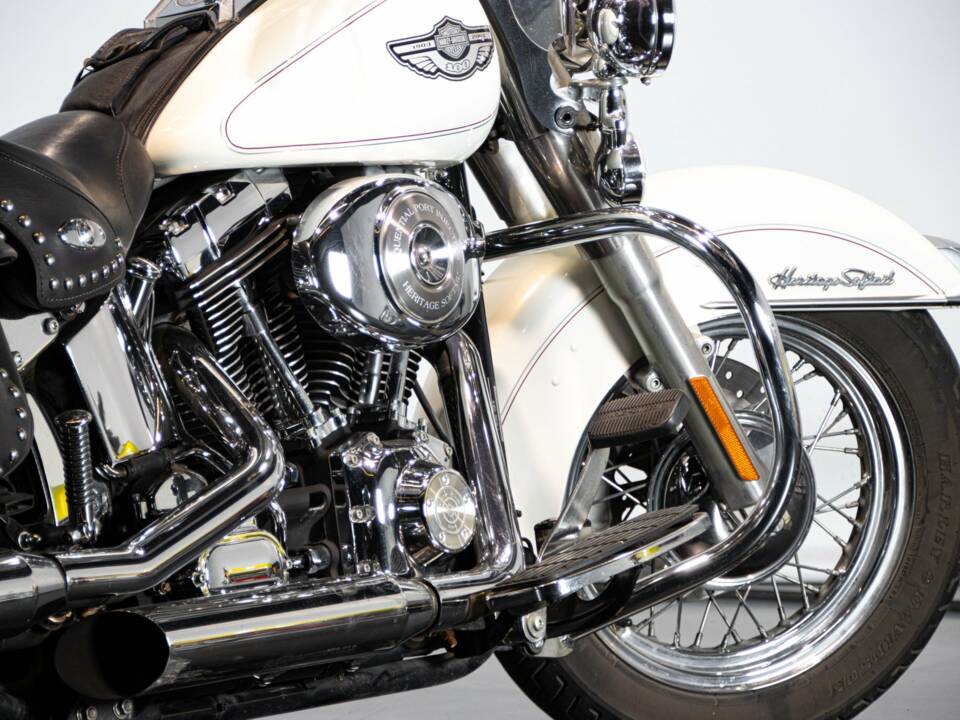 Bild 18/50 von Harley-Davidson DUMMY (2003)