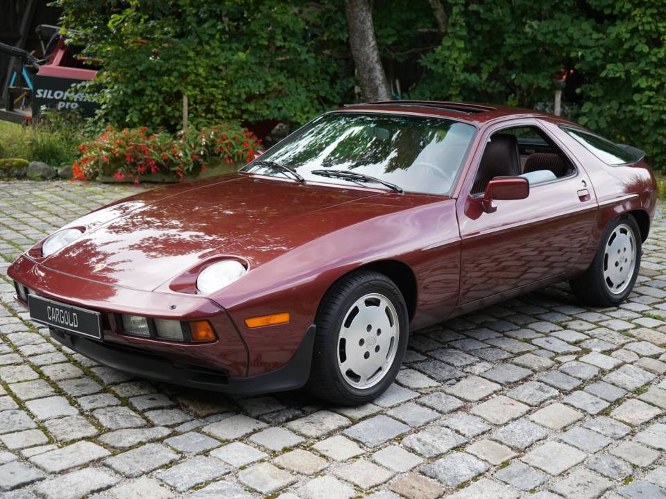 Image 1/12 of Porsche 928 S (1985)