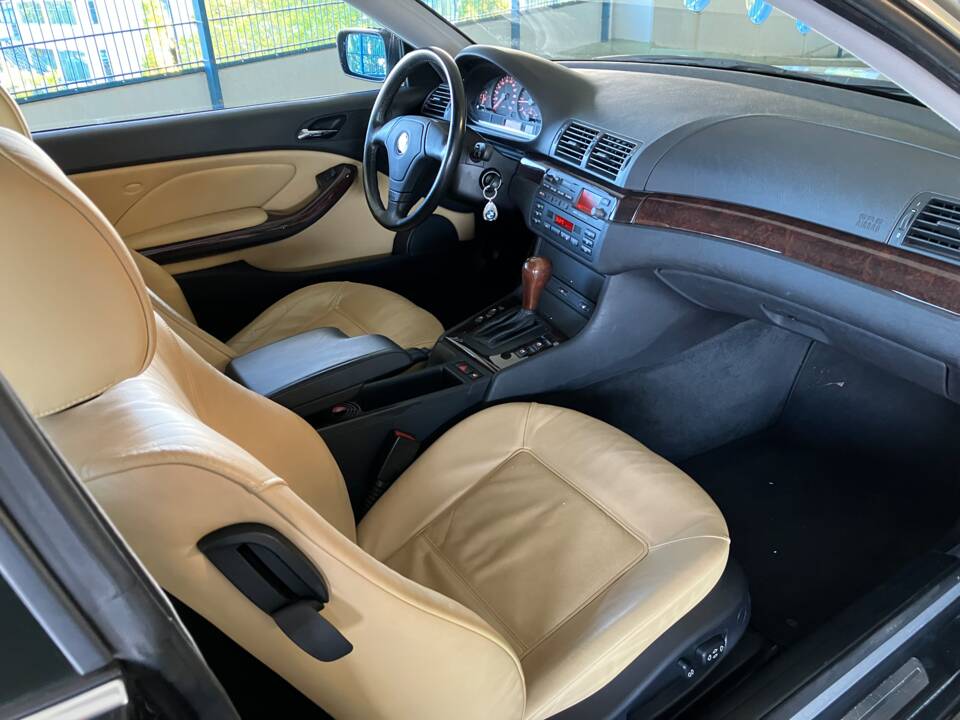 Imagen 12/13 de BMW 328Ci (1999)