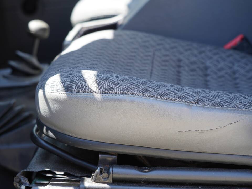 Image 48/64 of Land Rover Defender 90 Td5 (1999)