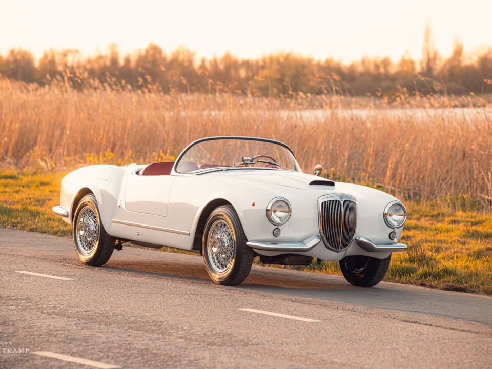 Afbeelding 5/18 van Lancia Aurelia B24 Spider &quot;America&quot; (1955)