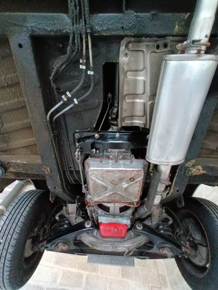 Image 62/73 of Volvo 1800 ES (1972)