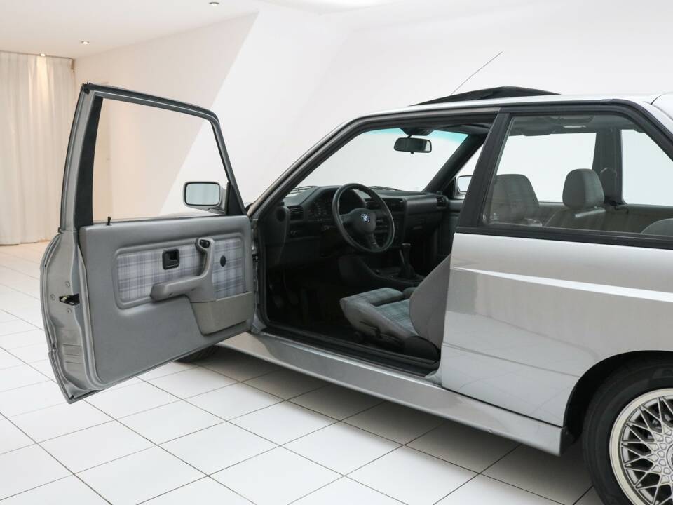 Afbeelding 7/27 van BMW M3 (1986)