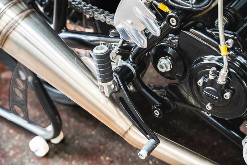 Image 14/38 of Norton Dominator SS (2015)