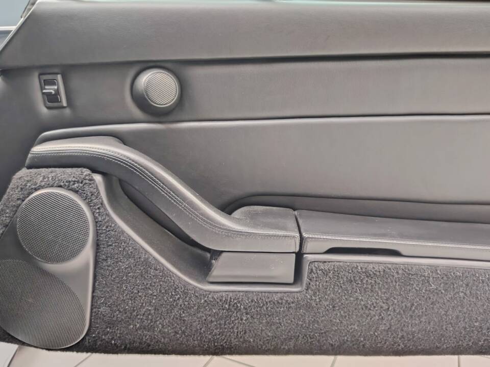 Bild 52/72 von Porsche 911 Carrera 4S (1995)