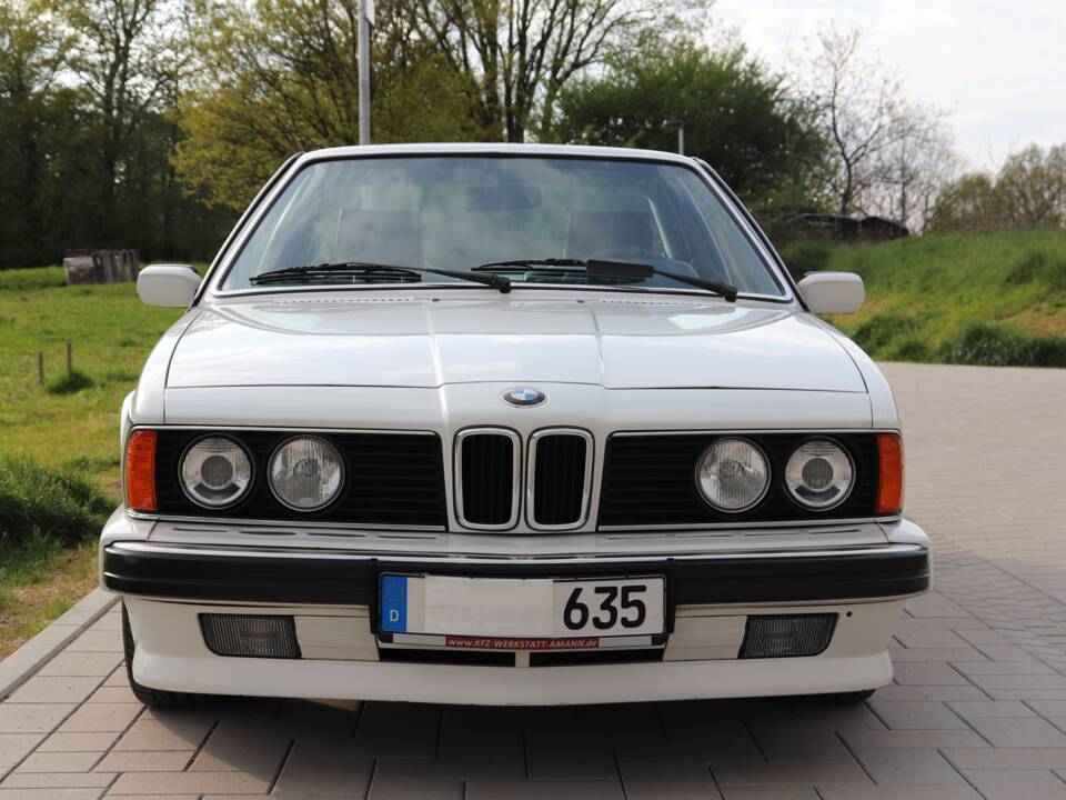 Image 6/28 of BMW 635 CSi (1989)