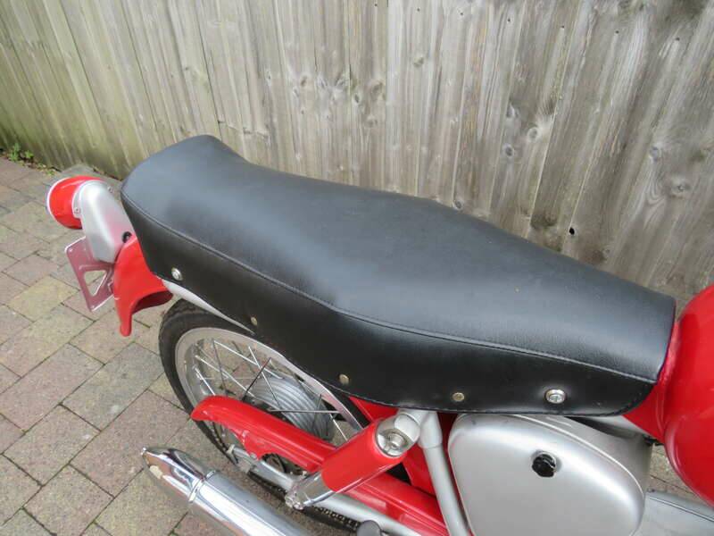 Bild 13/37 von Moto Guzzi Stornello 125 (1962)