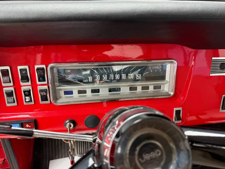 Image 12/20 of Jeep DJ-5F (1977)