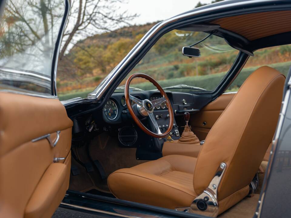 Image 7/10 of Lamborghini 350 GT (1966)