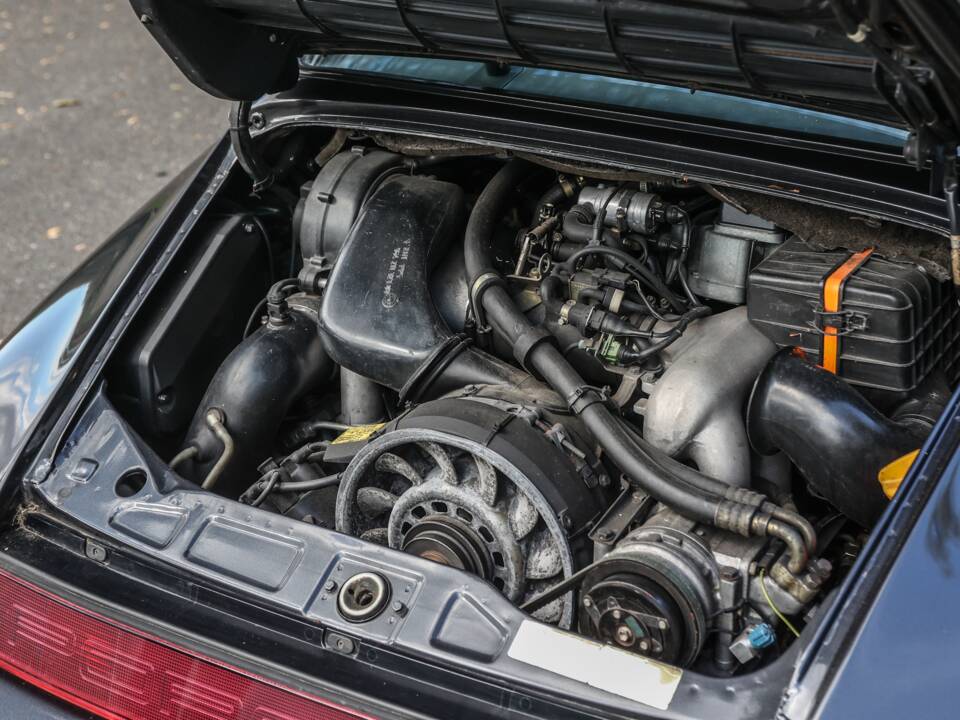 Bild 5/41 von Porsche 911 Carrera 2 (1990)