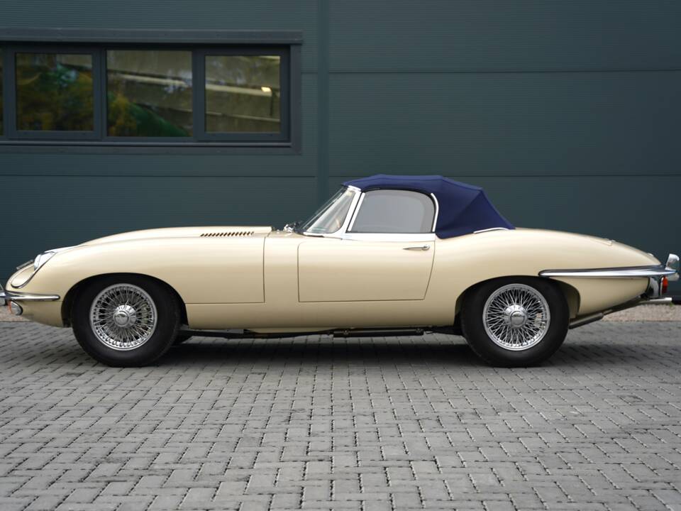 Imagen 28/50 de Jaguar E-Type (1969)