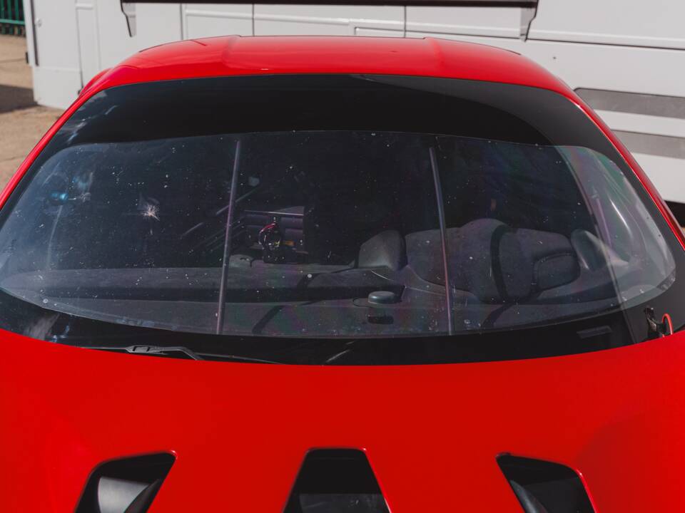 Bild 40/50 von Ferrari 488 Challenge (2017)