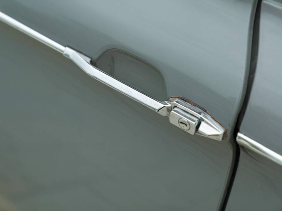 Image 14/49 of NSU Prinz 4 (1967)