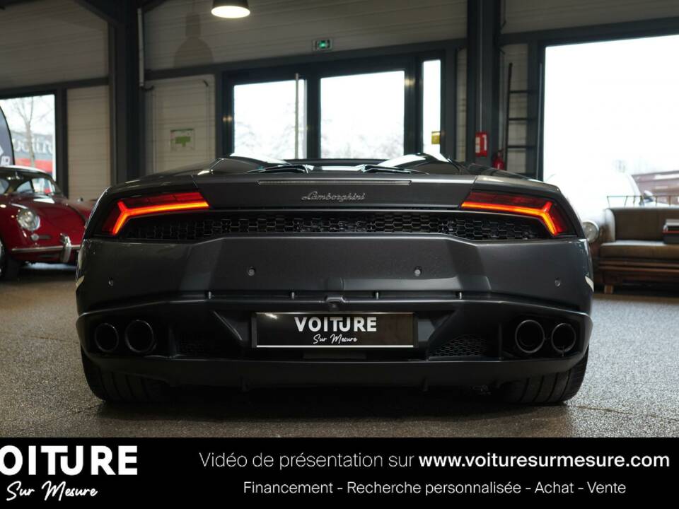 Image 39/44 de Lamborghini Huracán Spyder (2016)