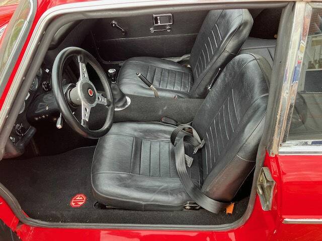 Image 1/4 de MG MGB GT (1969)