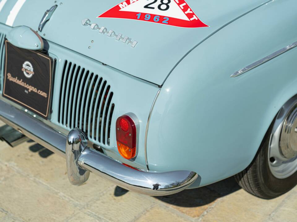 Obraz 24/50 pojazdu Renault Dauphine Gordini (1961)