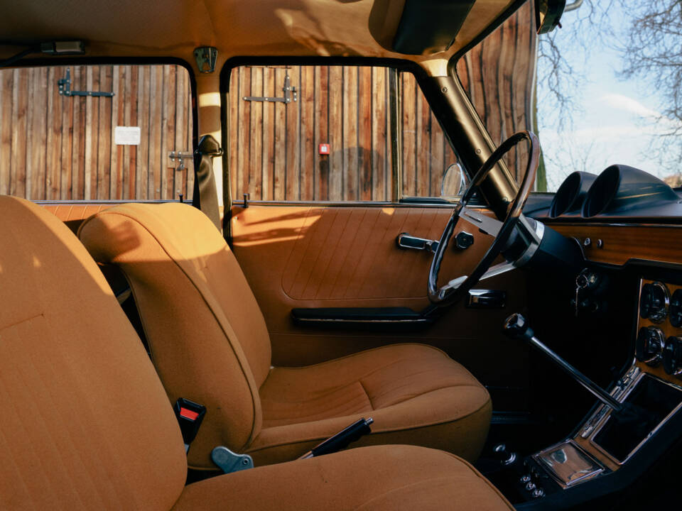Image 49/78 de Alfa Romeo 1750 Berlina (1970)