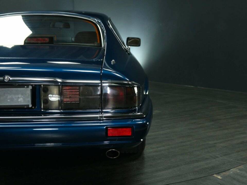 Image 34/49 de Jaguar XJS 4.0 (1995)