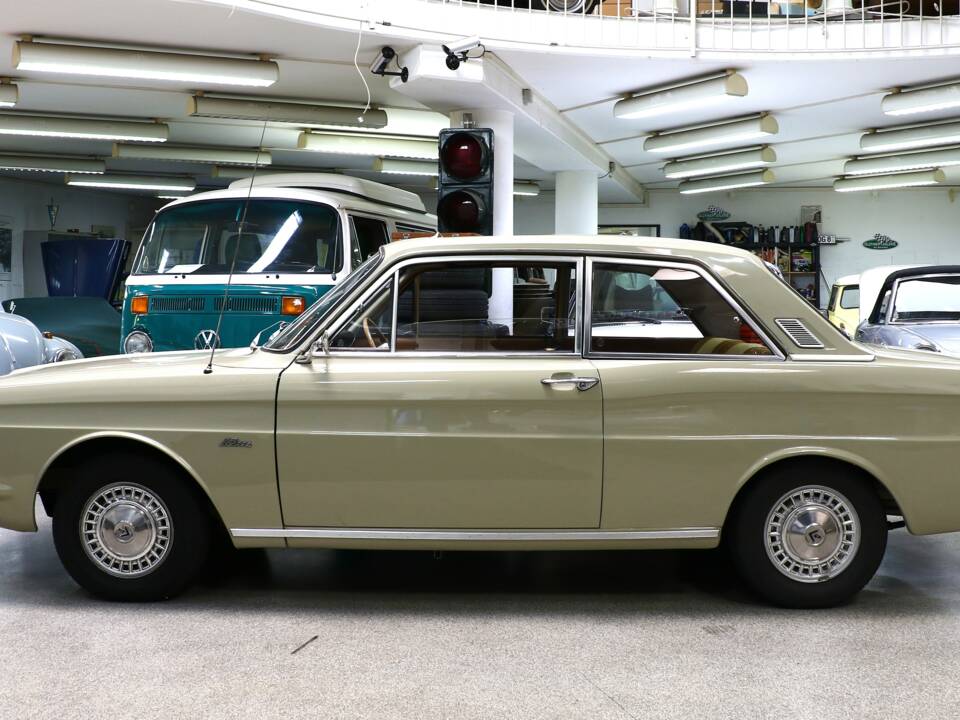 Bild 4/35 von Ford 17m 1700S (1969)